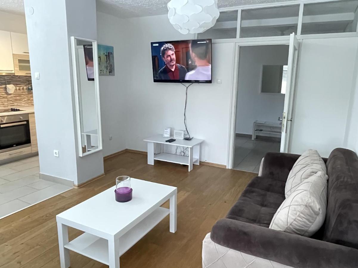 Апартаменты At The Heart Of Plitvice Lakes - Self Check-In! Плитвицкие озёра Экстерьер фото